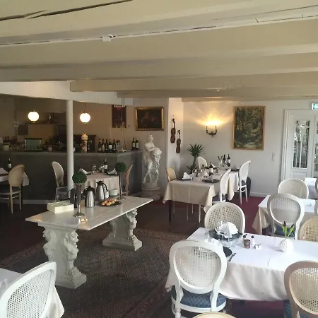 Graensekro 3* Rudbol