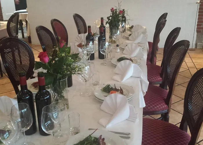 Hotel Graensekro 3*